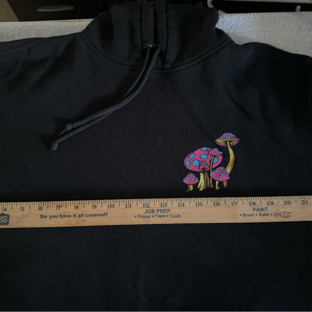 ALAB BLACK MAGIC FUNGI ZUMIEZ HOODIE SIZE M
